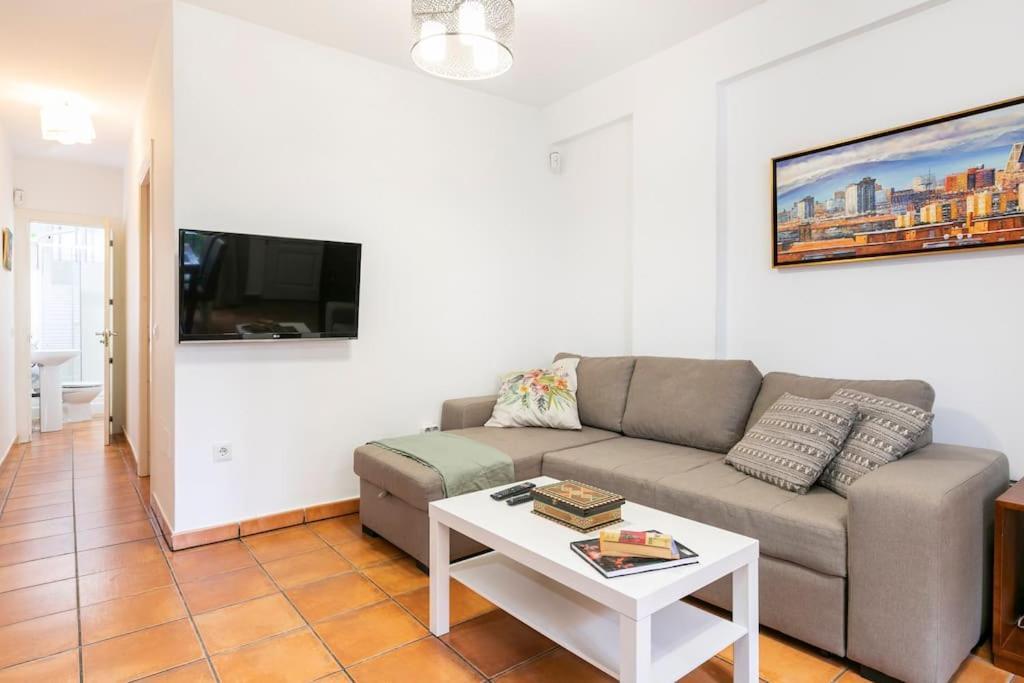 Acogedor Piso En Madrid De Dos Habitaciones מראה חיצוני תמונה