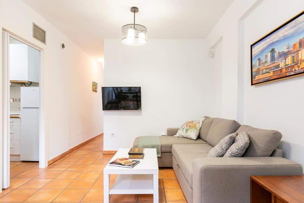 Acogedor Piso En Madrid De Dos Habitaciones מראה חיצוני תמונה